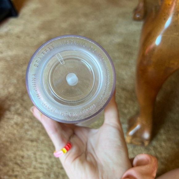 Lilly Pulitzer Tumbler 16 Oz Insulated Screw On Lid Elephant Ear Beach. - Picture 5 of 15